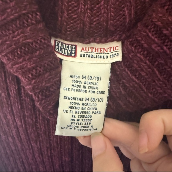 Faded Glory Burgundy Knit Sweater - Picture 7 of 9
